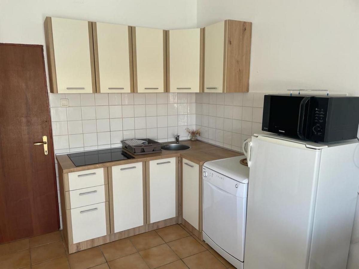Apartment E&M Pag Town Εξωτερικό φωτογραφία