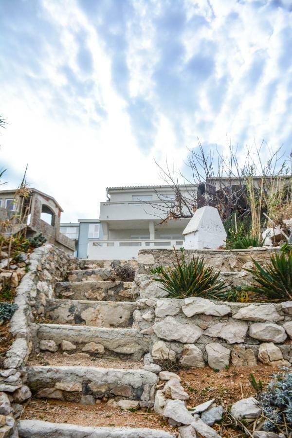 Apartment E&M Pag Town Εξωτερικό φωτογραφία